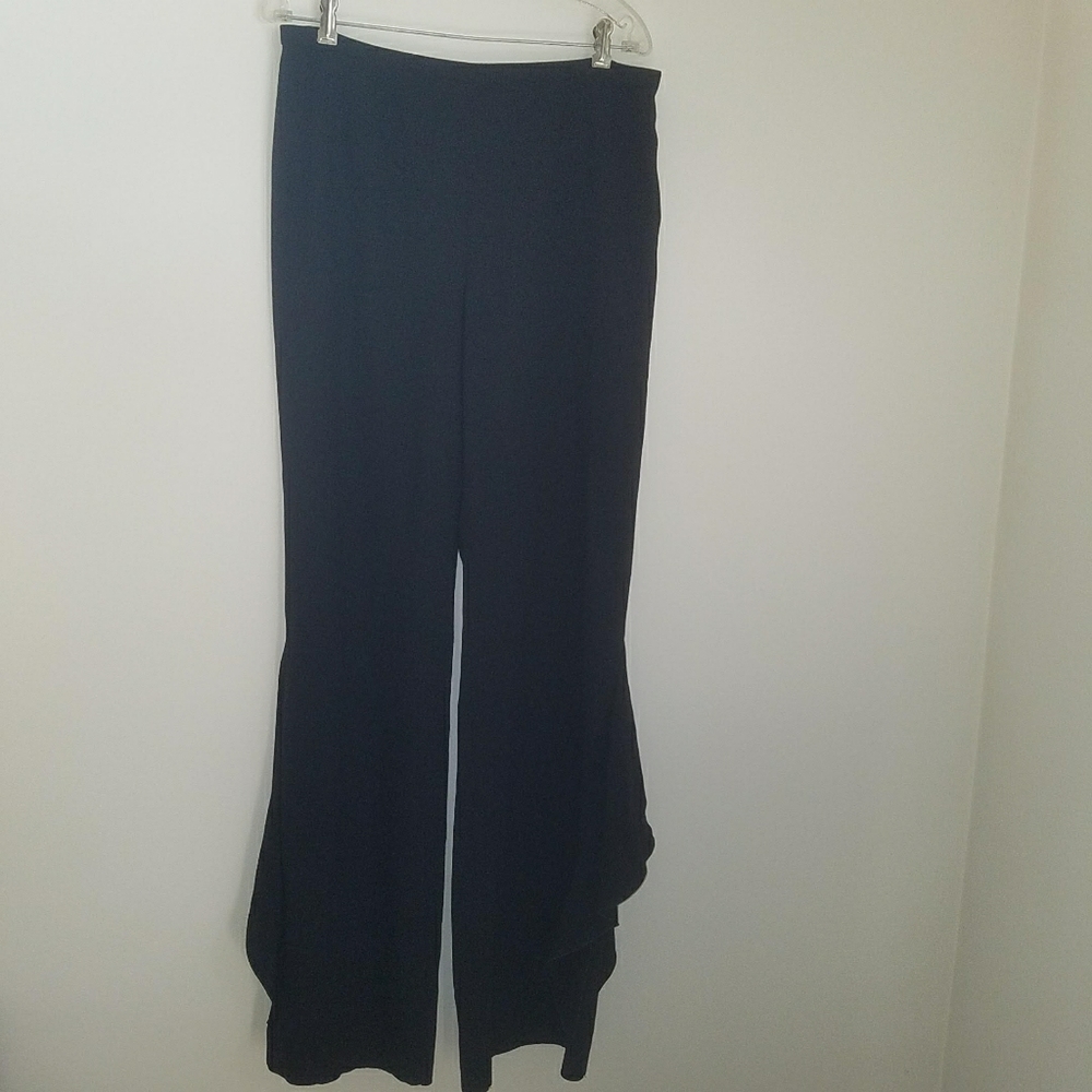 Vintage Valentino Size 12 Ruffled Pants